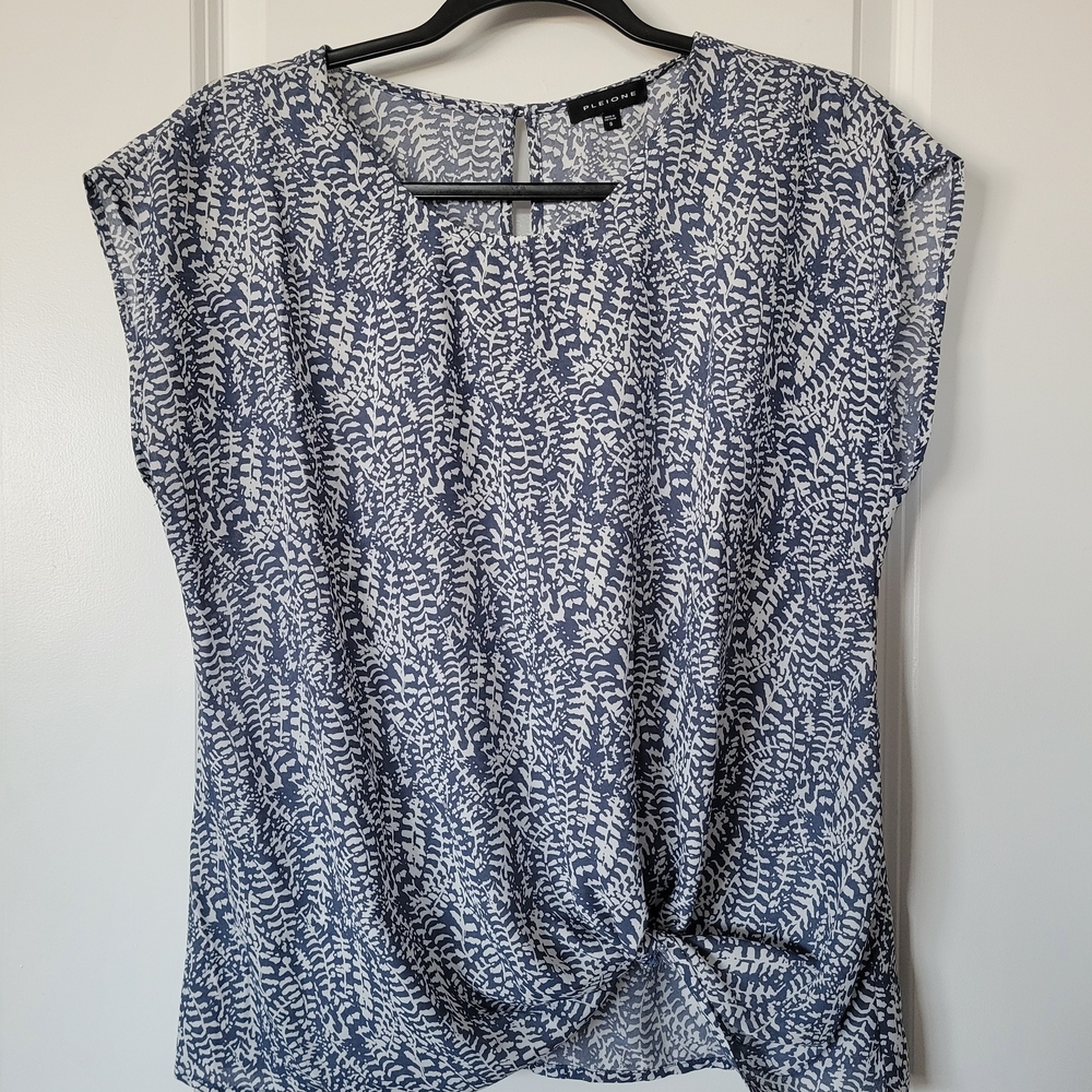 Pleione Blue and White Patterned Blouse